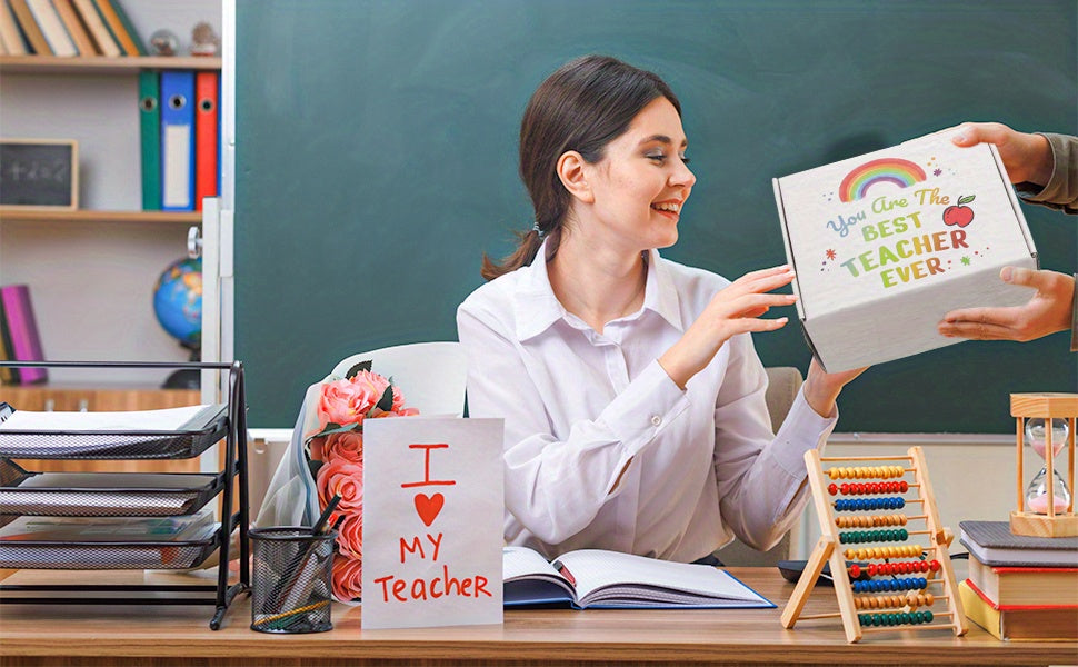Teacher Appreciation Gifts, Teacher Gifts for Women, Thank You Gifts for Teacher, Best Teacher Gifts from Student, End of Year Teacher Gifts, Color-Changing Cup, Candle, Thank You Card
