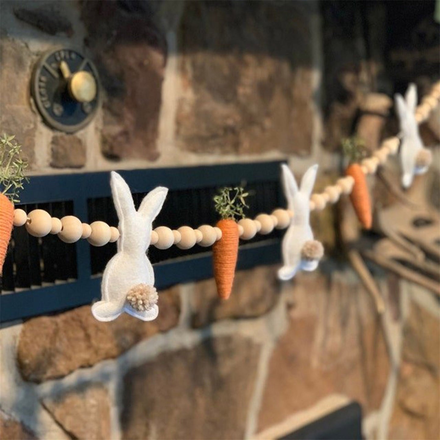 Easter Bunny & Carrot Garland with Wooden Beads – Festive Spring Home Decor, White Rabbit & Carrot Ornaments, No Power Needed, Plastic Material