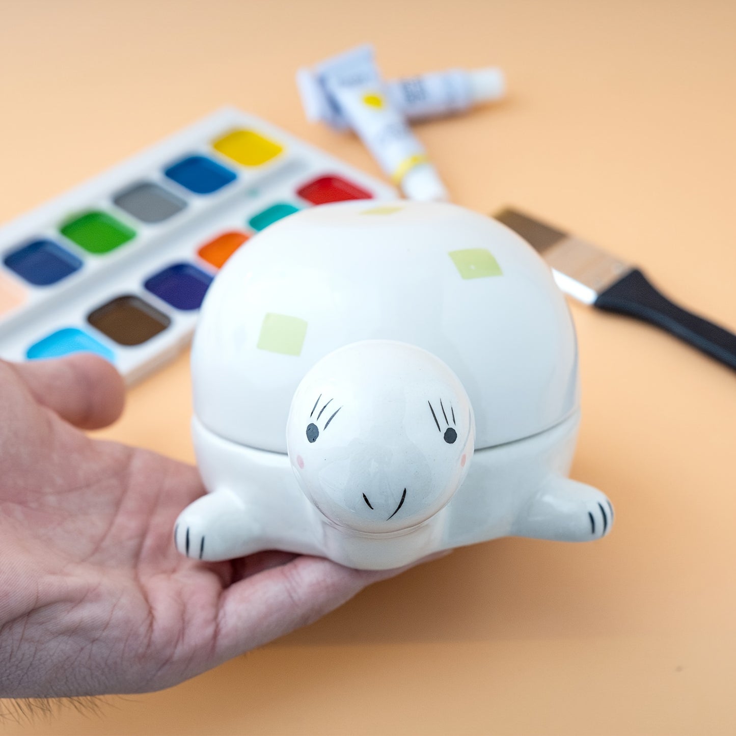 [Ceramic Paint Palette Set] Ceramic Paint Palette And Brush Holder Set | Turtle Shaped Design with Water Bowl Lid | for Watercolor, Acrylic, And Gifts for Painting Lovers- Multi-functional Art Supply
